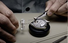 万国的表能快递吗